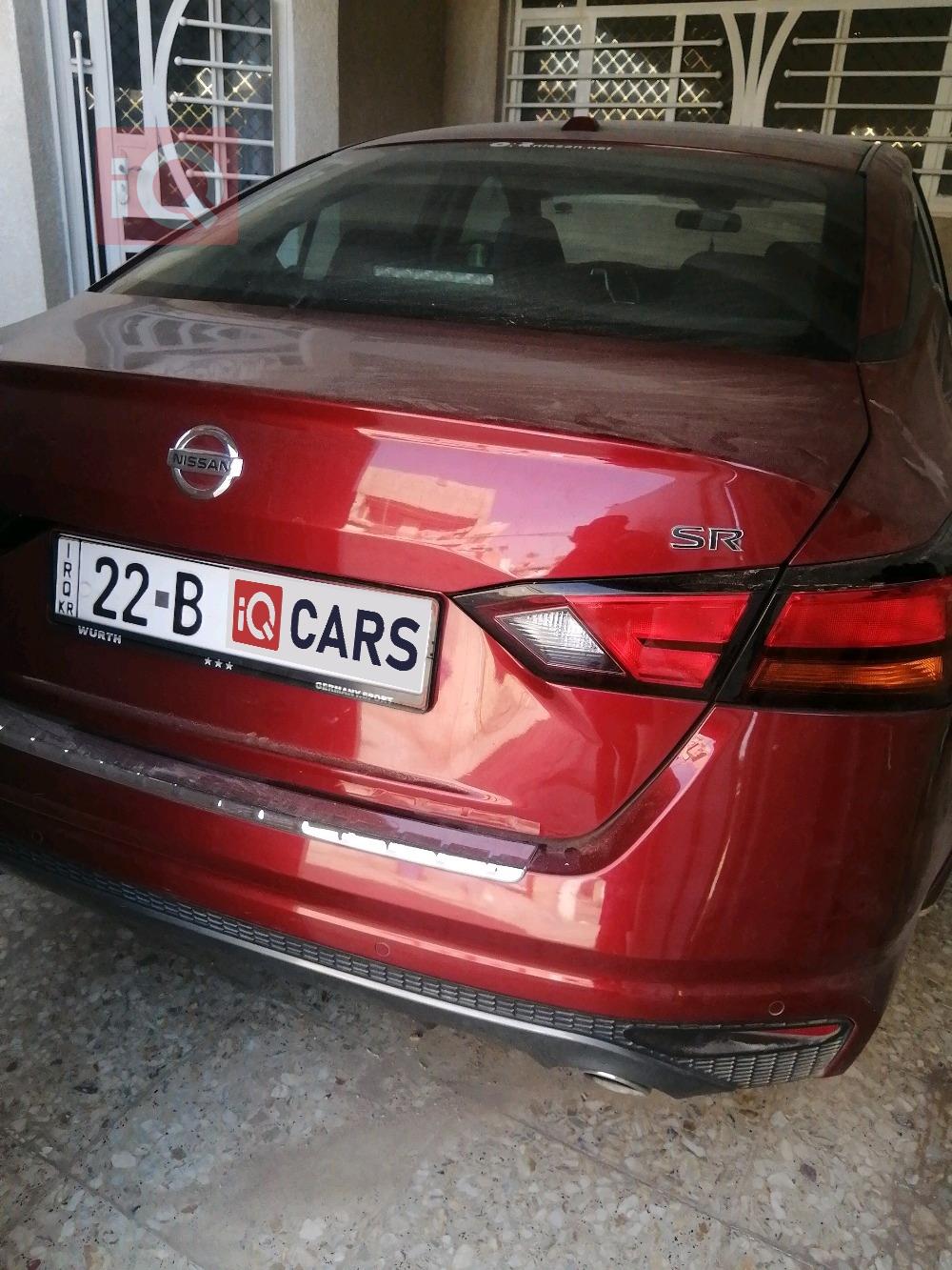 نيسان ألتيما